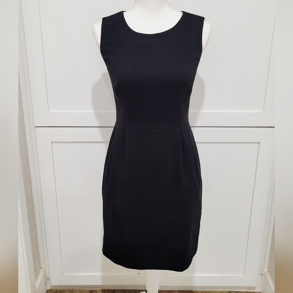 kate spade Dresses & Skirts - Kate Spade Classic Black Sleeveless Sheath Dress | Size 4